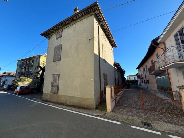 locale di sgombero in vendita ad Alseno in zona Lusurasco