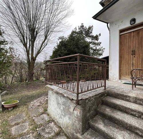 casa indipendente in vendita ad Alseno