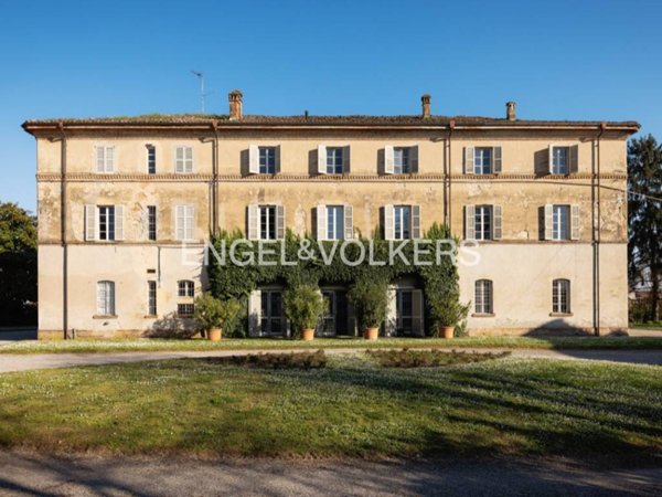 villa in vendita ad Alseno