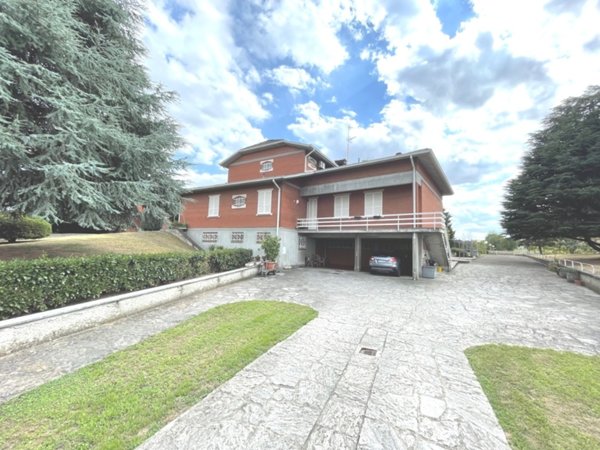 casa indipendente in vendita ad Alseno