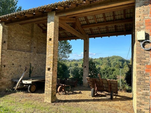 casa indipendente in vendita ad Alseno