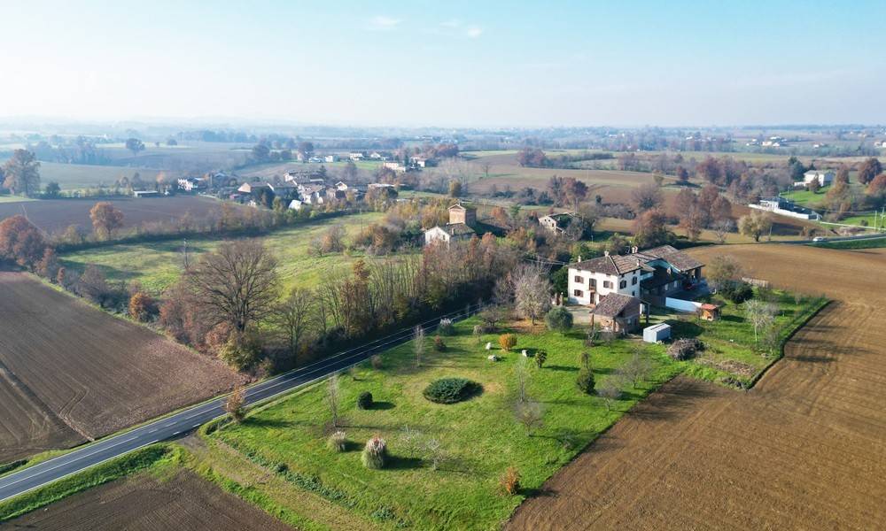 casa indipendente in vendita ad Alseno