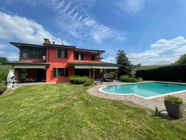 casa indipendente in vendita ad Alseno in zona Cortina