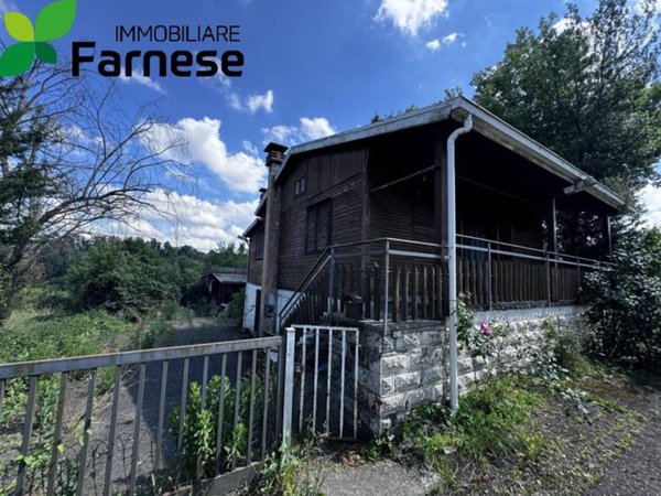 casa indipendente in vendita ad Alseno in zona Cortina
