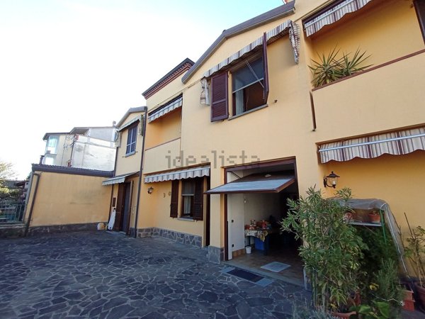 casa indipendente in vendita ad Alseno in zona Lusurasco