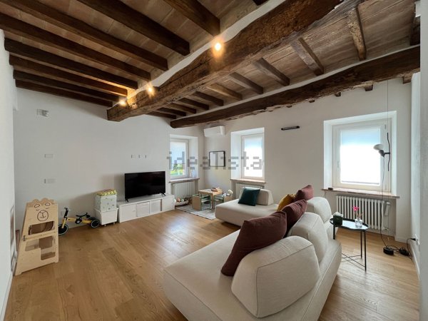 casa indipendente in vendita ad Alseno in zona Castelnuovo Fogliani