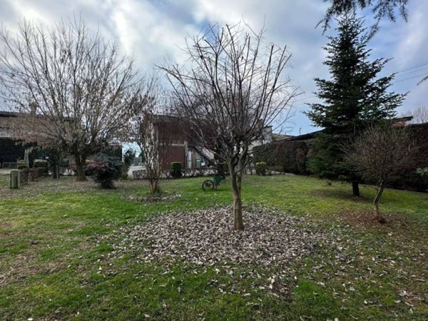 casa indipendente in vendita ad Alseno