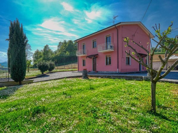 casa indipendente in vendita ad Alseno