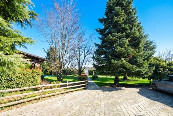 casa indipendente in vendita ad Alseno in zona Lusurasco