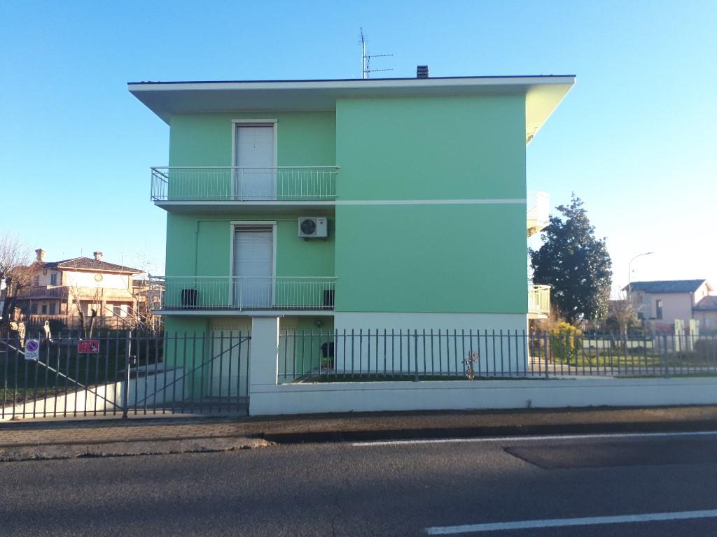 appartamento in vendita a Besenzone