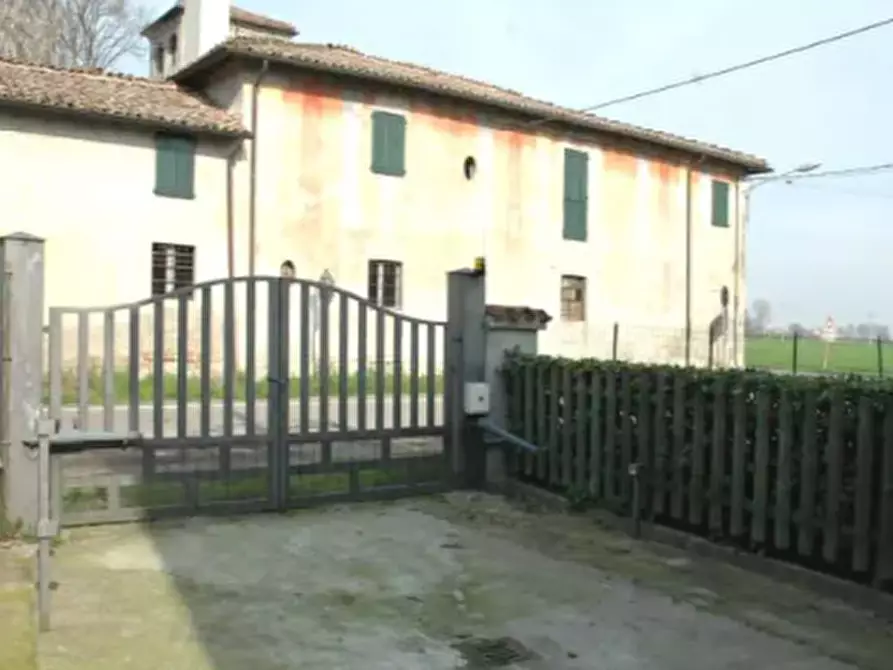 appartamento in vendita a Besenzone