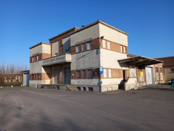 casa indipendente in vendita a Besenzone