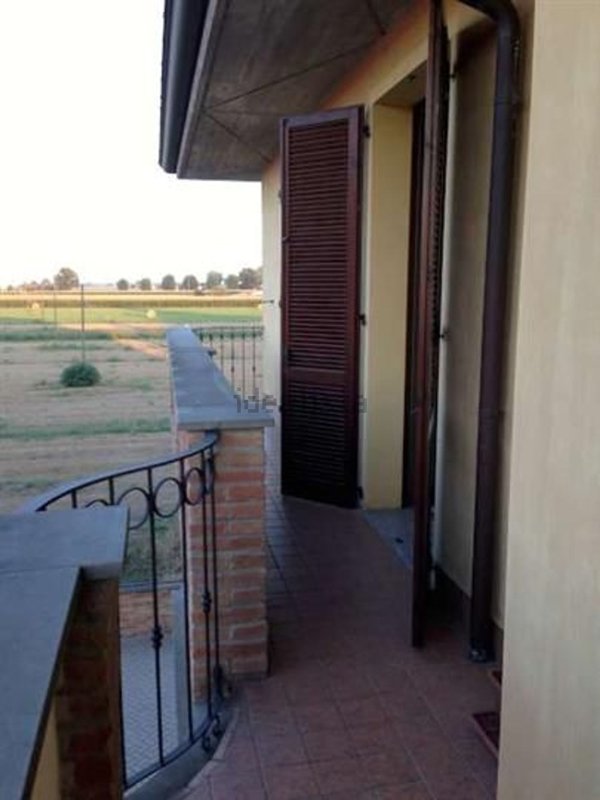 appartamento in vendita a Besenzone