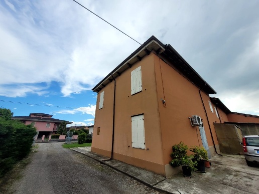 casa indipendente in vendita a Besenzone