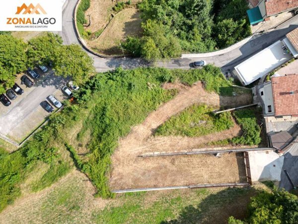 terreno edificabile in vendita a Besenzone
