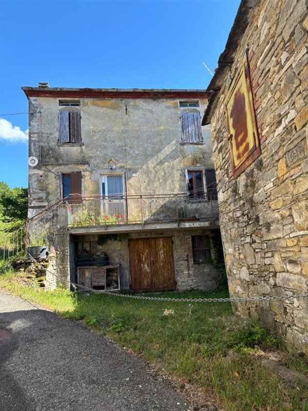 appartamento in vendita a Bettola