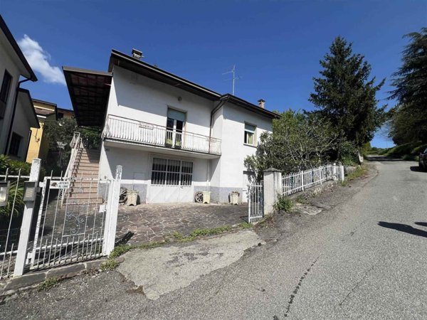 appartamento in vendita a Bettola
