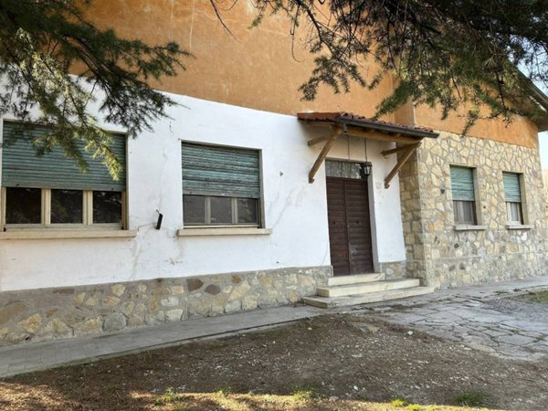 casa indipendente in vendita a Bettola