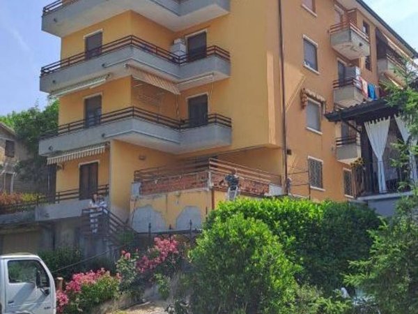 appartamento in vendita a Bettola