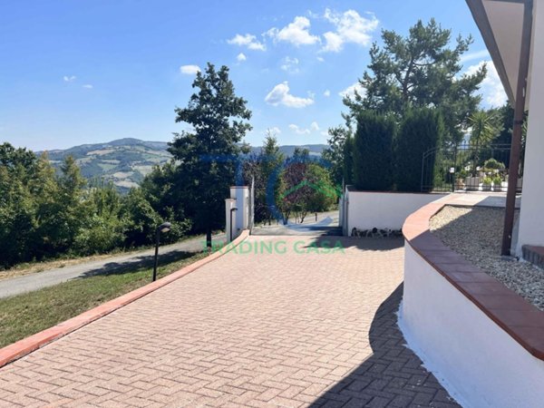 casa indipendente in vendita a Bettola