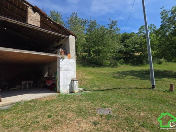 terreno agricolo in vendita a Bettola