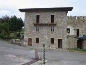 casa indipendente in vendita a Bettola