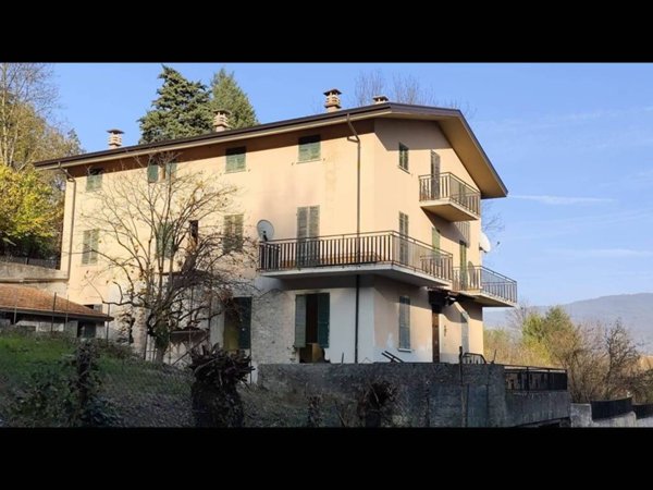 intera palazzina in vendita a Bettola