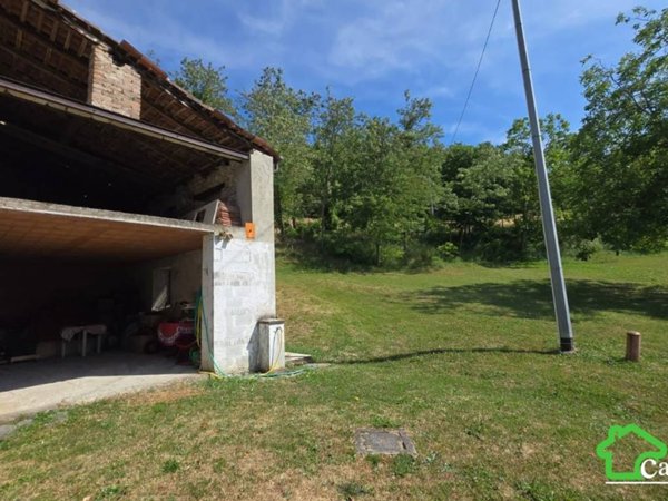 locale commerciale in vendita a Bettola