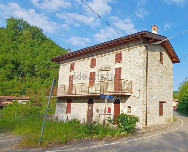 appartamento in vendita a Bettola