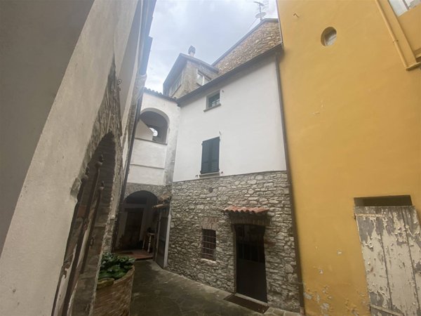 appartamento in vendita a Bettola