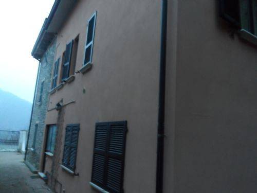 casa indipendente in vendita a Bettola