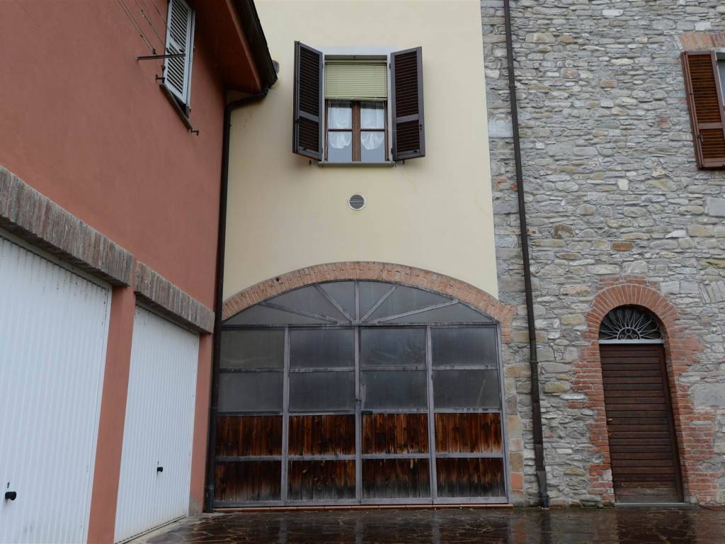 appartamento in vendita a Bettola