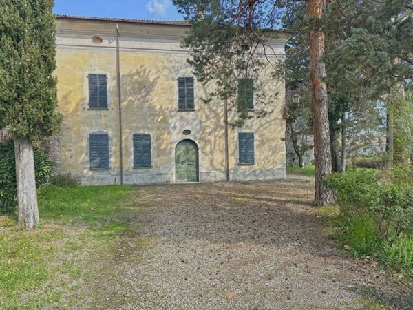 casa indipendente in vendita a Bettola