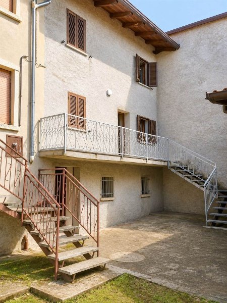 attico in vendita a Bettola in zona Calenzano