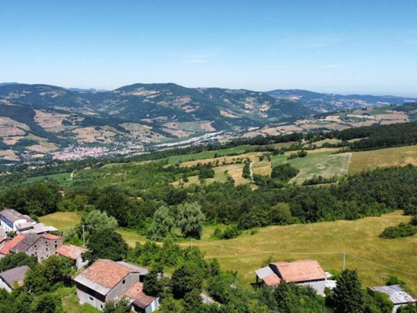 casale in vendita a Bettola in zona Groppoducale