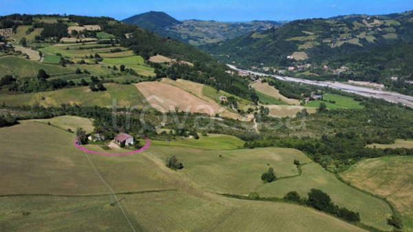 azienda agricola in vendita a Bettola in zona Roncovero