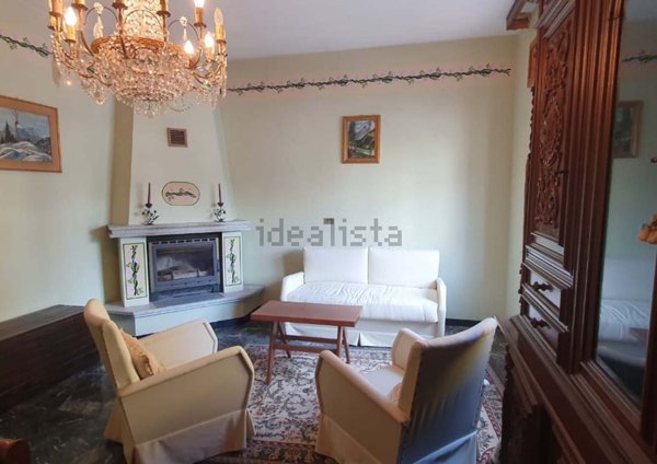casa indipendente in vendita a Bettola