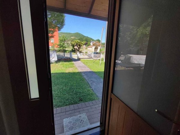 appartamento in vendita a Bettola in zona Roncovero
