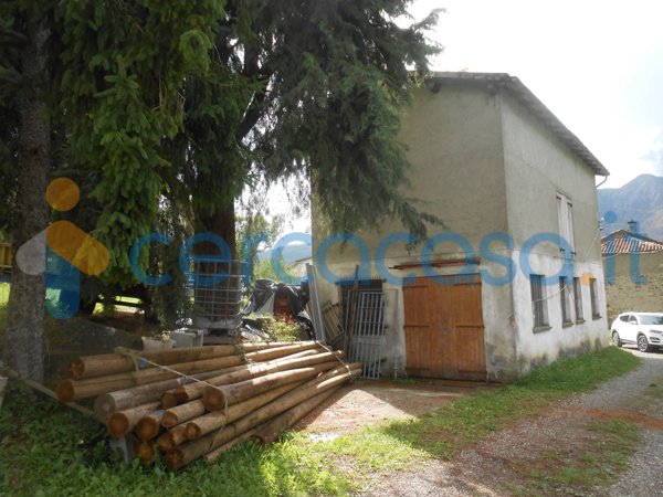 casa indipendente in vendita a Bettola in zona Roncovero