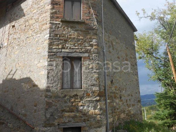 casa indipendente in vendita a Bettola in zona Roncovero