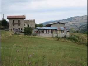 casale in vendita a Bettola in zona Roncovero
