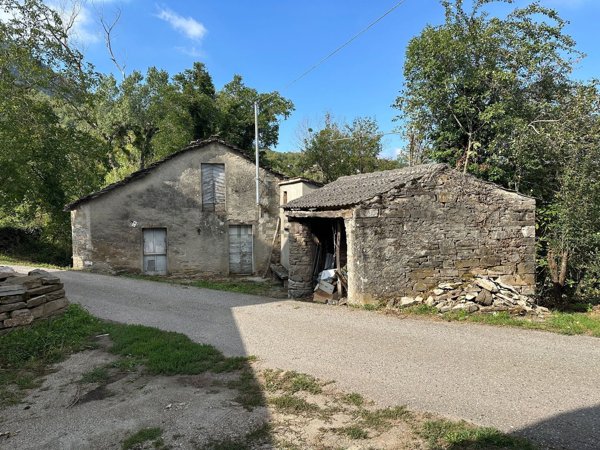 casa indipendente in vendita a Bettola in zona Roncovero