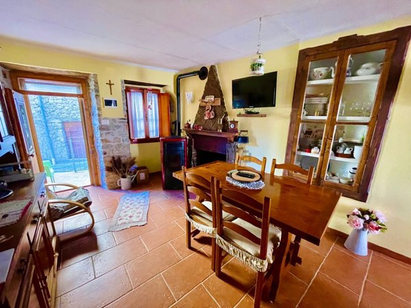 pentavano in vendita a Bobbio in zona Freddezza