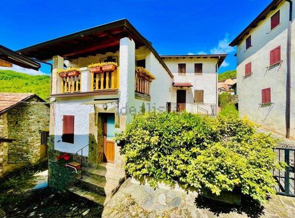 pentavano in vendita a Bobbio in zona Ceci
