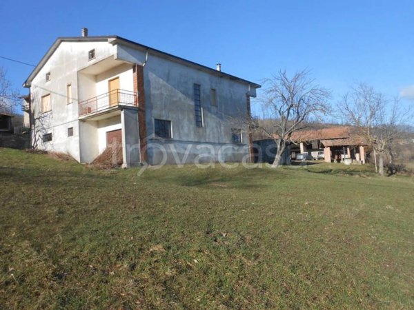 casa indipendente in vendita a Bobbio