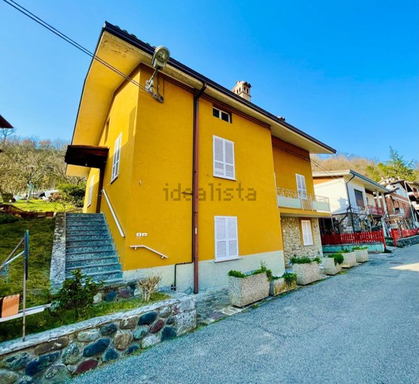 casa indipendente in vendita a Bobbio
