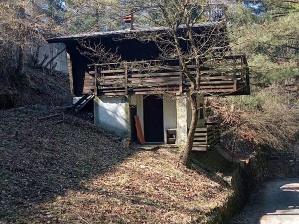casa indipendente in vendita a Bobbio