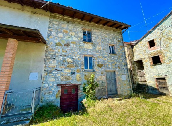 esavano in vendita a Bobbio