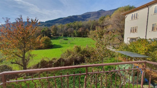 appartamento in vendita a Bobbio in zona Santa Maria