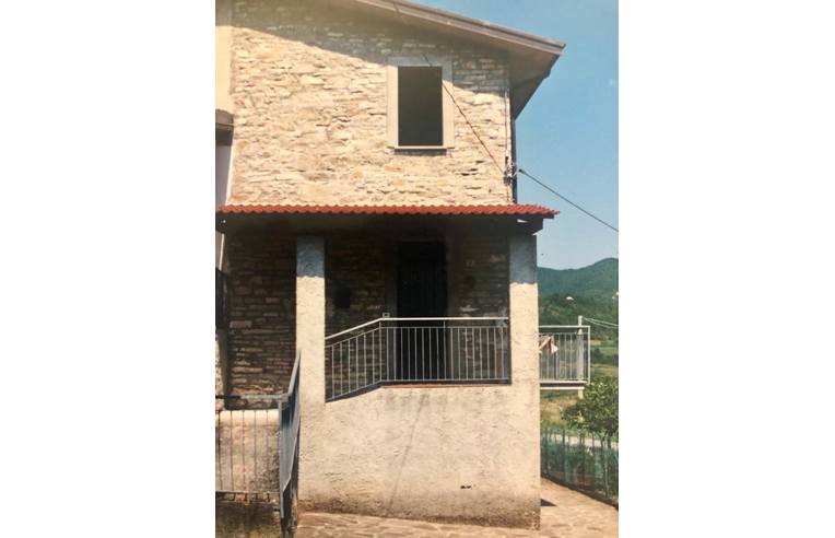 casa indipendente in vendita a Bobbio